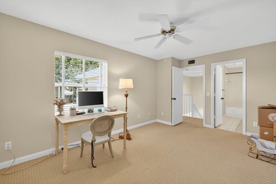 Discover this charming 2 bed townhouse in a beautifully - photo 27