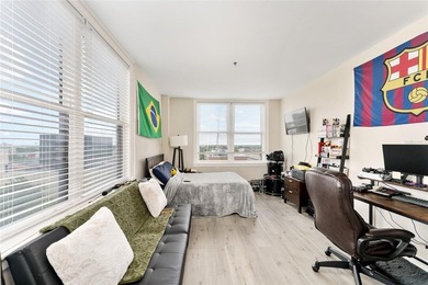 JUST REDUCED!! Incredibly rare opportunity to own a luxury - photo 29