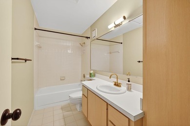 Discover this charming 2 bed townhouse in a beautifully - photo 30