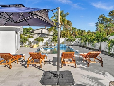 Welcome to this exceptional newly renovated modern luxury - photo 6