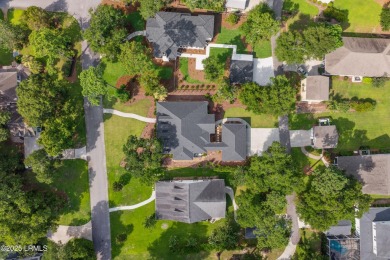 3-Bed Coastal Home in Coosaw Point with Fireplaces, 3-Car Garage