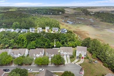 Located in the Gates of Fenwick Plantation on John's Island - photo 2
