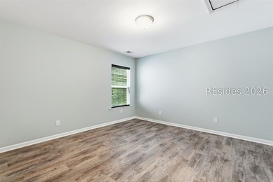 Beautiful 5-bedroom, 3-bath home in the highly sought-after - photo 21