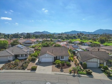 Move-in-ready home in the highly desirable Oaks North 55+ - photo 1