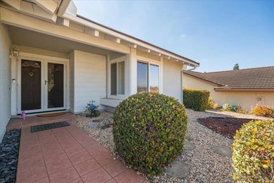 Move-in-ready home in the highly desirable Oaks North 55+ - photo 4