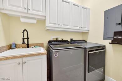 Custom designed and built with quality concrete construction - photo 33