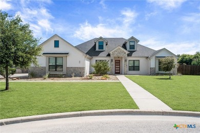 Welcome to Circle C Ranch Estates in Belton, TX! This spacious - photo 2
