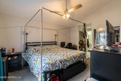 Condo in the heart of Southside Jacksonville 15 minutes from the - photo 8