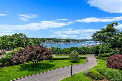 Welcome to 88 E. Shore Road, an extraordinary waterfront - photo 2