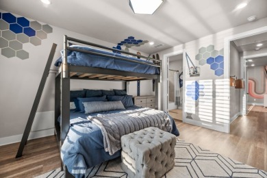 Waterfront Modern Farmhouse Gem - photo 38