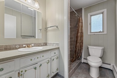Beautiful home overlooking Lake Geneva and the beach on CCR - photo 14
