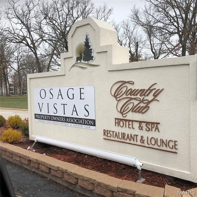 Updated 3rd-floor condo in Osage Vistas at Lake Ozark offering a - photo 16