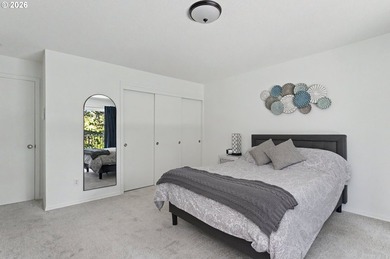 Hard-to-find single-level condo living in one of Lake Oswego's - photo 16