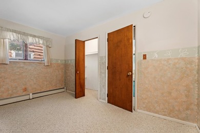 Beautiful home overlooking Lake Geneva and the beach on CCR - photo 16
