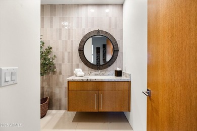 Soaring ceilings and walls of glass that open up to panoramic - photo 19