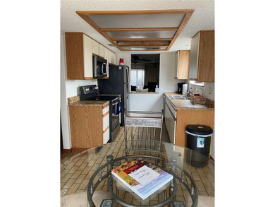 Updated 3rd-floor condo in Osage Vistas at Lake Ozark offering a - photo 23