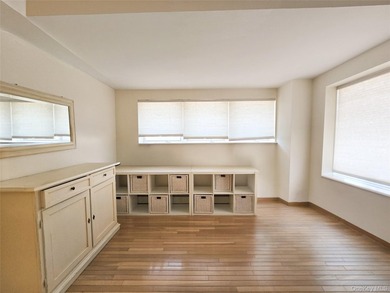 Welcome to The Sanford Tower Condominium. Excellent duplex - photo 23