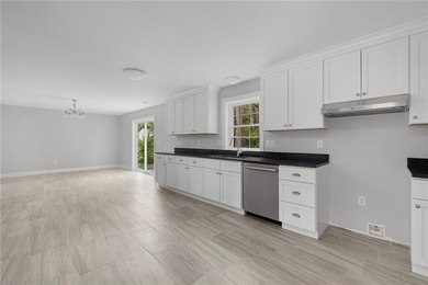 Welcome to this stunning newly constructed Colonial, where - photo 5