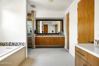 Soaring ceilings and walls of glass that open up to panoramic - photo 27