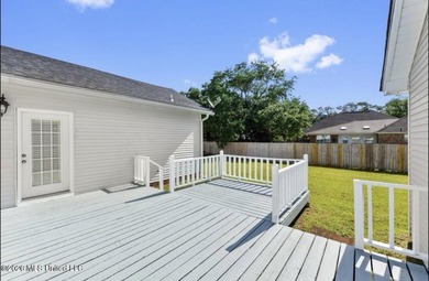 Great location in Delmas Estates Subdivision. Home is in move-in - photo 29
