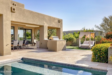 Soaring ceilings and walls of glass that open up to panoramic - photo 36