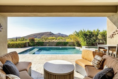 Soaring ceilings and walls of glass that open up to panoramic - photo 41