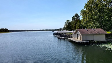 Build your vacation home or family retreat on one of the LAST - photo 3