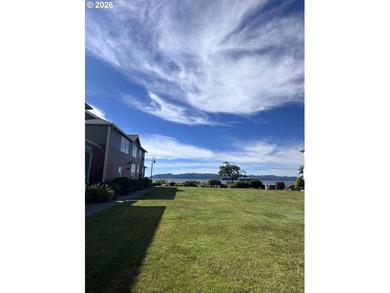 Capture stunning Columbia River views when you build your dream - photo 3