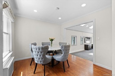 Welcome to one of the largest properties in this prime location - photo 8