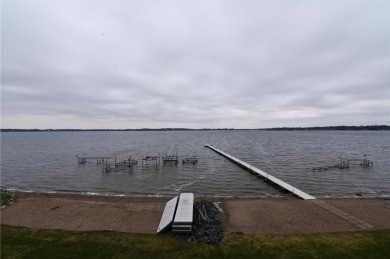 Forest Lake Condo Sale Pending in Forest Lake Minnesota