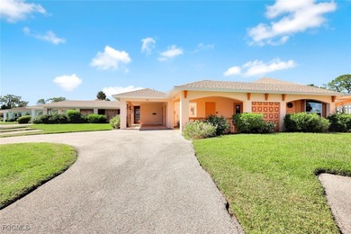 Lehigh Acres Area Condo For Sale in Lehigh Acres Florida