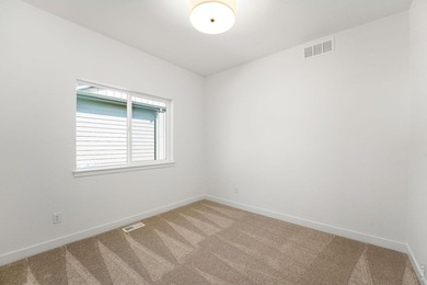 Located just minutes from Windsor Lake and downtown Windsor - photo 15