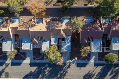 Popular 1,220 sq. ft. Kenwood model town home featuring 2