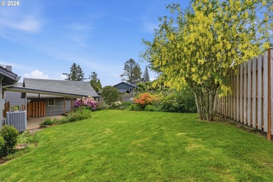 Well maintained 1789 sq ft 3 bed 2 bath mid-century split-level - photo 37