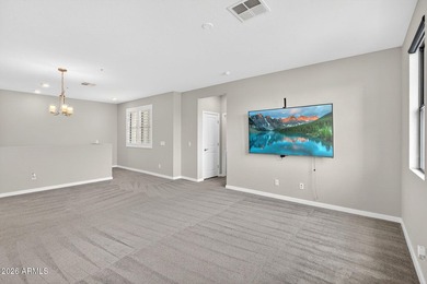 Immaculate move-in ready end-unit condo with 2 beds, 2 baths - photo 5