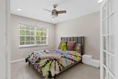 Welcome home to this beautiful 3-bedroom, 2-bath condominium - photo 10