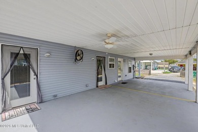 Welcome to coastal living in the heart of Bay St. Louis, located - photo 23