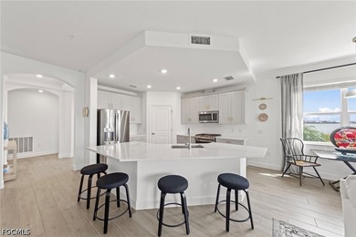 Absolutely stunning coach home on a peninsula lot with expansive - photo 9