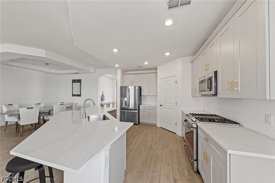 Absolutely stunning coach home on a peninsula lot with expansive - photo 10