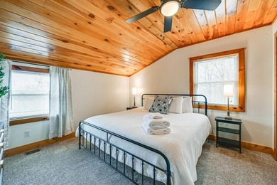 This fully furnished  is nestled within an established Nolin - photo 16