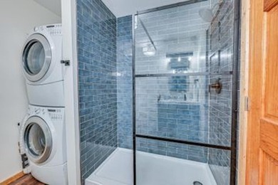 This fully furnished  is nestled within an established Nolin - photo 17