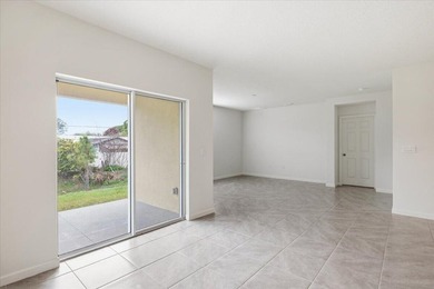 Welcome to 1072 Roseland Road in Sebastian - a beautifully - photo 17