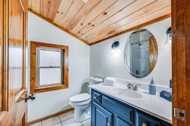 This fully furnished  is nestled within an established Nolin - photo 18
