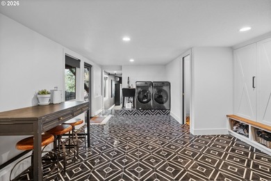 Experience the pinnacle of lakefront luxury at 852 Northshore - photo 25