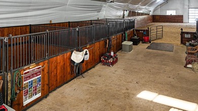 Plum Lake Event & Equestrian Center is a rare 40-acre hobby farm - photo 6