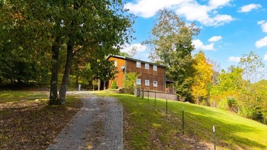 This fully furnished  is nestled within an established Nolin - photo 26