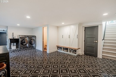 Experience the pinnacle of lakefront luxury at 852 Northshore - photo 26