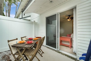 Move right in and start enjoying this beautifully maintained - photo 32