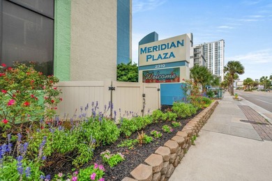 This beautifully updated oceanfront unit offers breathtaking - photo 1