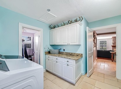 ''Sellers willing to contribute towards buyers closing cost with - photo 26